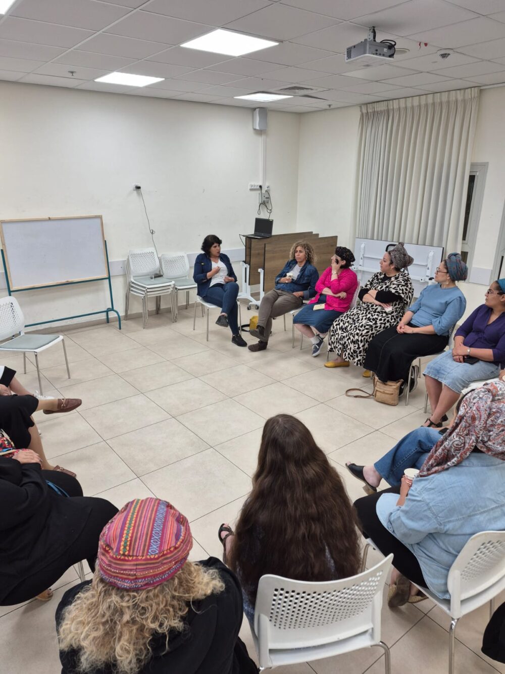 מפגש נשים עסקיות