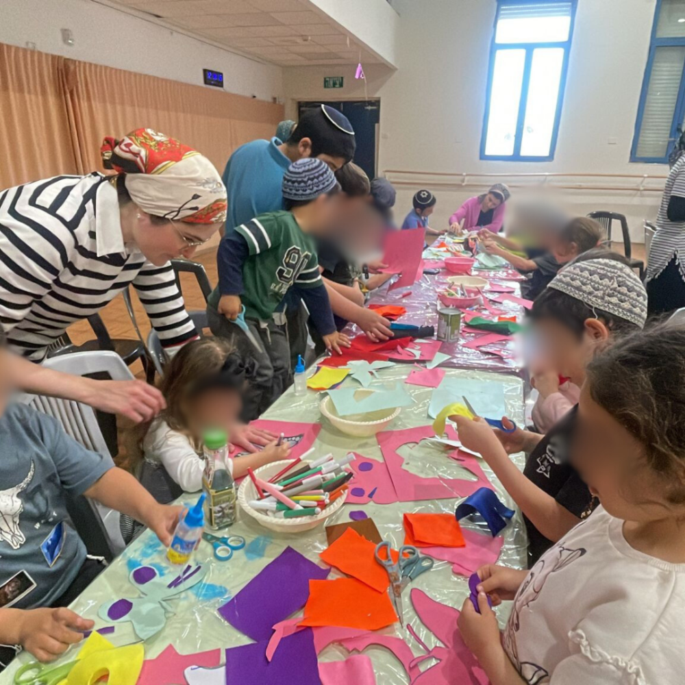 ילדים ביצירה לפסח